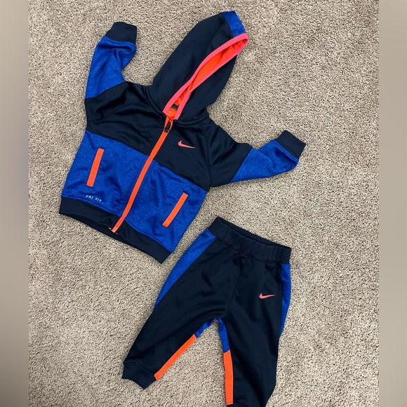 NIKE 12 month Dri-Fit Track Suit - Picture 6 of 8